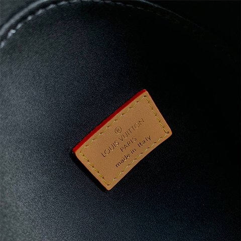 ルイヴィトン スーパーコピー 新作 Louis Vuitton SAC LV EGG LVエッグバッグ モノグラム M44587