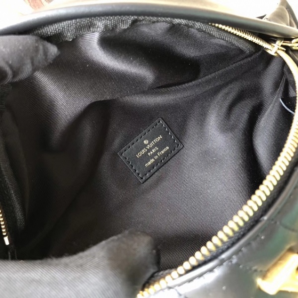 ルイヴィトン スーパーコピー 新作 Louis Vuitton トレンドウエストポーチ M53750