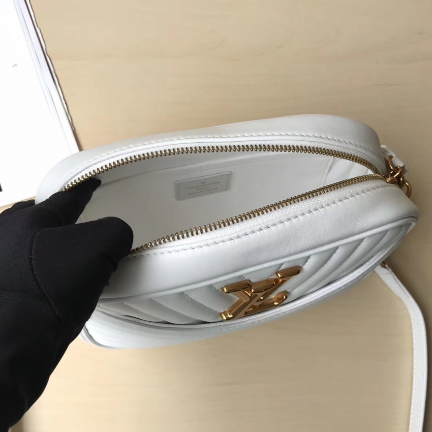 Louis Vuitton スーパーコピー  ルイヴィトン 新作 ニューウェーブショルダーカメラバッグ M53863