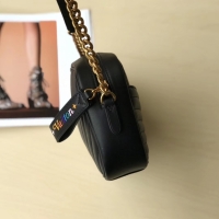 Louis Vuitton スーパーコピー  ルイヴィトン 新作 ニューウェーブショルダーカメラバッグ M53682