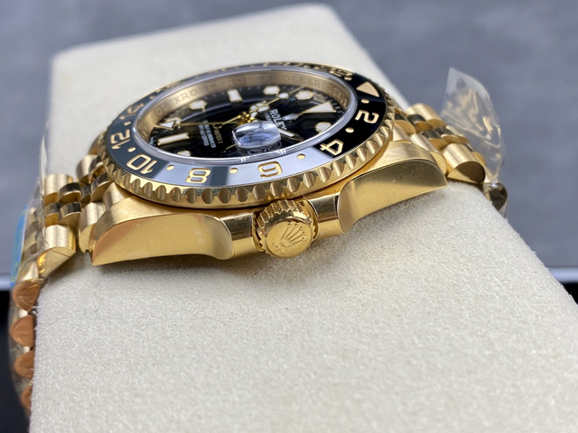 【ROLEX】ロレックス スーパーコピー GMTマスター II 126718GRNR-0001 イエローゴールド【CLEAN工場出品】