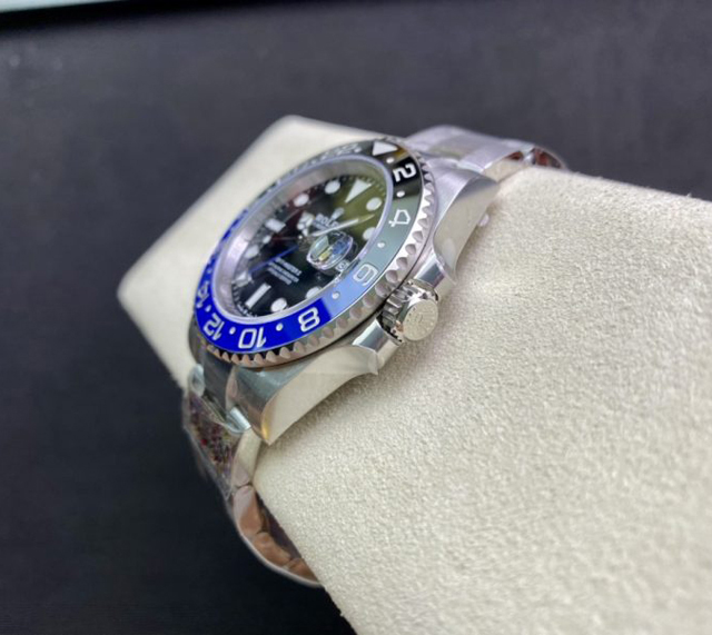 【ROLEX】ロレックス スーパーコピー GMTマスター II 126710BLNR-0003 ブルーブラック オイスターブレスレット【CLEAN工場出品】