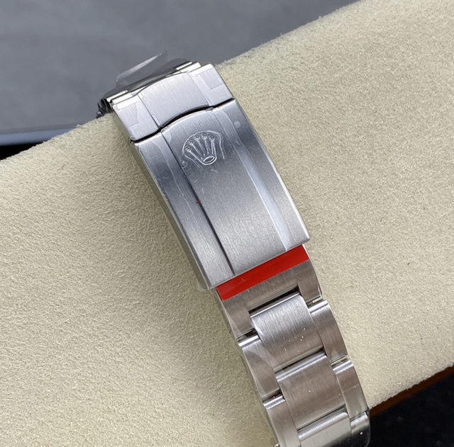 【ROLEX】ロレックス スーパーコピー オイスターパーペチュアル 124300 レッド 41MM【CLEAN工場出品】
