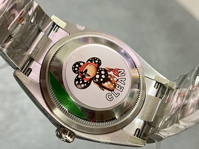 【ROLEX】ロレックス スーパーコピー オイスターパーペチュアル 126000 レッド 36MM【CLEAN工場出品】