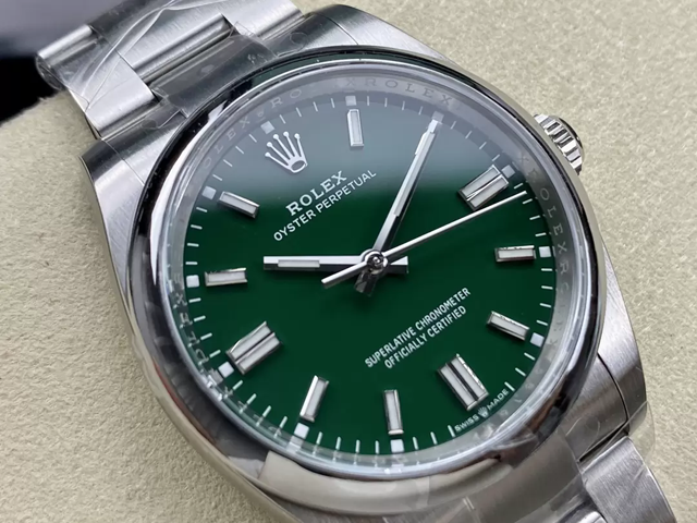 【ROLEX】ロレックス スーパーコピー オイスターパーペチュアル 126000-0006 グリーン 36MM【CLEAN工場出品】