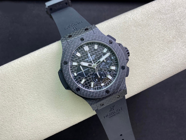 【HB工場出品】ウブロ スーパーコピー HUBLOT ビッグバン カーボン 301.QX.1724.RX ブラック 44mm 