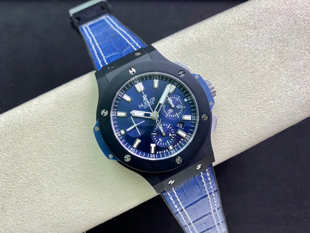 【HB工場出品】ウブロ スーパーコピー HUBLOT ビッグバン デニム 301.CI.5190.GR ブラック 44mm 