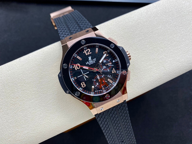 【HB工場出品】ウブロ スーパーコピー HUBLOT ビッグバン 301.PB.131.RX ブラック 44mm