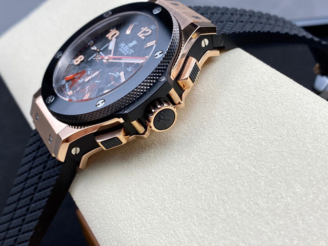 【HB工場出品】ウブロ スーパーコピー HUBLOT ビッグバン 301.PB.131.RX ブラック 44mm