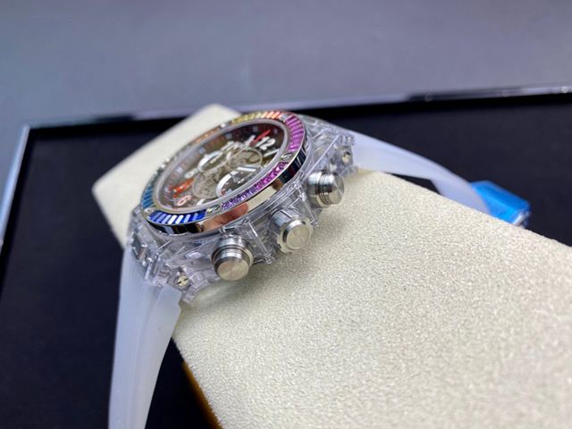 【HB工場出品】ウブロ スーパーコピー HUBLOT ビッグバン 透明な時計 ポルトチェルボ ベゼルダイヤ レインボー 441.JX.4802.RT.4099 42MM