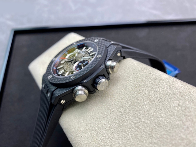 【HB工場出品】ウブロ スーパーコピー HUBLOT ビッグバン ウニコ カーボン 411.QX.1170.RX グレー 45mm