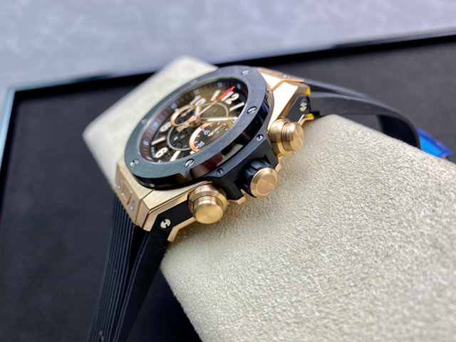 【HB工場出品】ウブロ スーパーコピー HUBLOT ビッグバン ウニコ キングゴールドセラミック 441.OM.1181.RX  グレー 42mm
