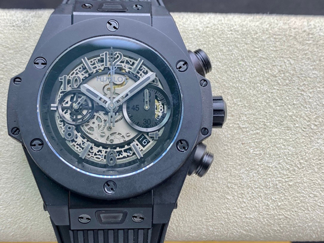 【HB工場出品】ウブロ スーパーコピー HUBLOT ビッグバン ウニコ ブラックマジック 441.CI.1170.RX ブラック 42mm