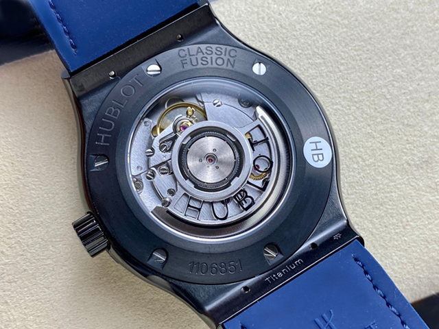 【HB工場出品】ウブロ スーパーコピー HUBLOT クラシックフュージョン セラミック 542.CM.7170.LR ブルー 42mm