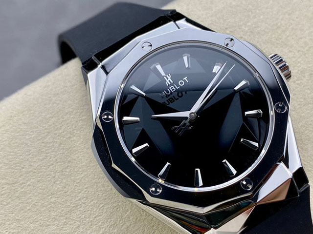 【HB工場出品】ウブロ スーパーコピー HUBLOT クラシック フュージョン オーリンスキー 550.NS.1800.RX.ORL19 ブラック 40MM