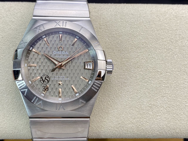 【OMEGA 】オメガ スーパーコピー 「コンステレーション」コーアクシャルクロノメーター  35mm 123.20.35.20.08.001【VS工場出品】