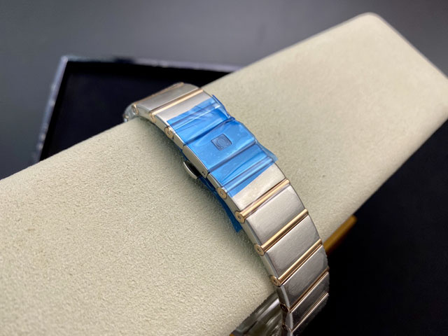 【OMEGA 】オメガ スーパーコピー「コンステレーション」コーアクシャル マスター クロノメーター 39mm 131.20.39.20.13.001【VS工場出品】