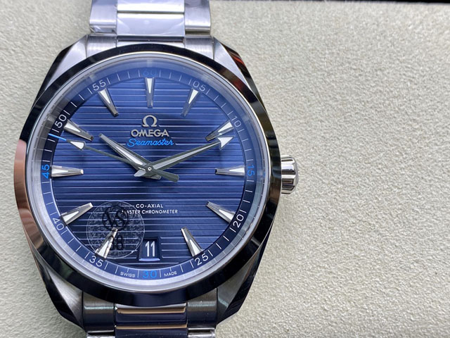 【OMEGA 】オメガ スーパーコピー シーマスターコーアクシャルアクアテラマスタークロノメーター15000ガウス 220.10.41.21.03.004【VS工場出品】