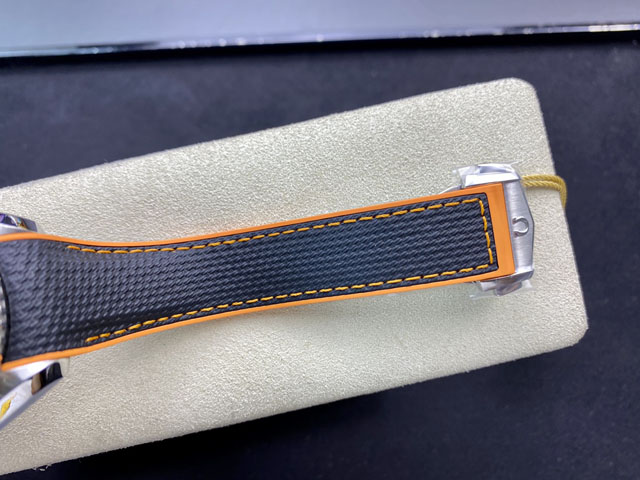 【OMEGA 】オメガ スーパーコピー シーマスター プラネットオーシャン コーアクシャル マスタークロノメーター 215.32.44.21.01.001【VS工場出品】