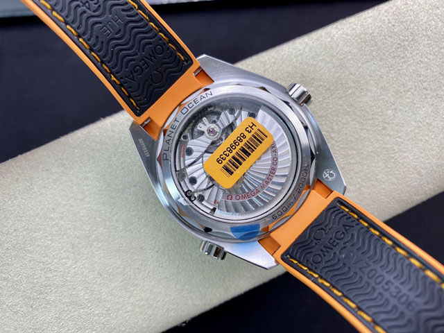 【OMEGA 】オメガ スーパーコピー シーマスター プラネットオーシャン コーアクシャル マスタークロノメーター 215.32.44.21.01.001【VS工場出品】