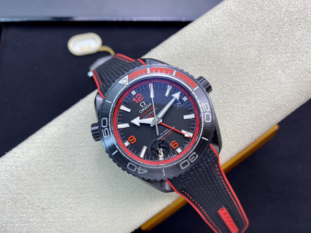 【OMEGA 】オメガ スーパーコピー シーマスター プラネットオーシャン マスタークロノメーターGMT ディープブラック 215.92.46.22.01.003【VS工場出品】