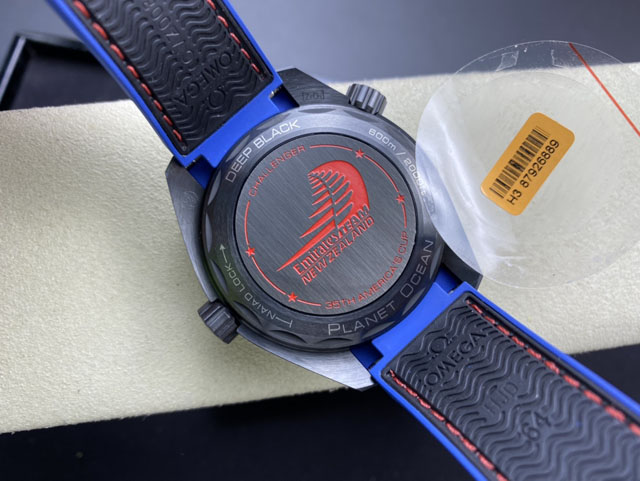 【OMEGA 】オメガ スーパーコピー シーマスター プラネットオーシャン クロノメーターGMT ETNZディープブラック 215.92.46.22.01.004【VS工場出品】