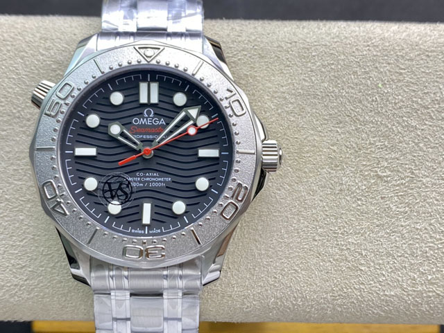 【OMEGA 】オメガ スーパーコピーシーマスター ダイバー300M コーアクシャル マスタークロノメーター NEKTON 210.30.42.20.01.002【VS工場出品】