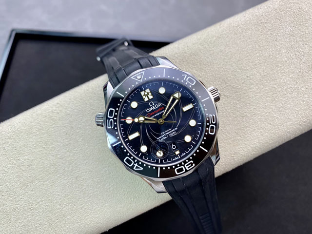 【OMEGA 】オメガ スーパーコピー シーマスター ダイバー300 ジェームズ·ボンド リミテッド エディショ﻿ン007 210.93.42.20.01.001【VS工場出品】