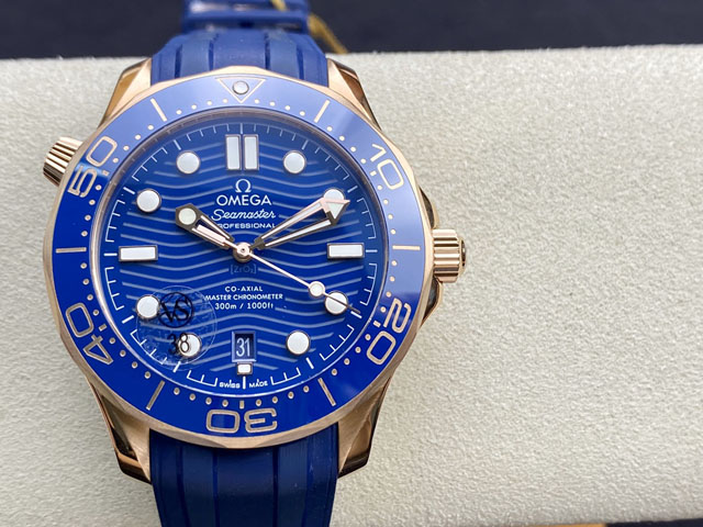 【OMEGA 】オメガ スーパーコピー シーマスター ダイバー 300M コーアクシャル マスター クロノメーター 210.62.42.20.03.001【VS工場出品】