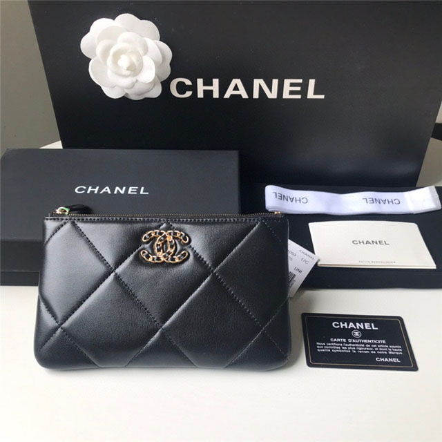 【CHANEL】シャネル 19 スモール ポーチ ブラック スーパーコピー（AP1059 B04852 94305）