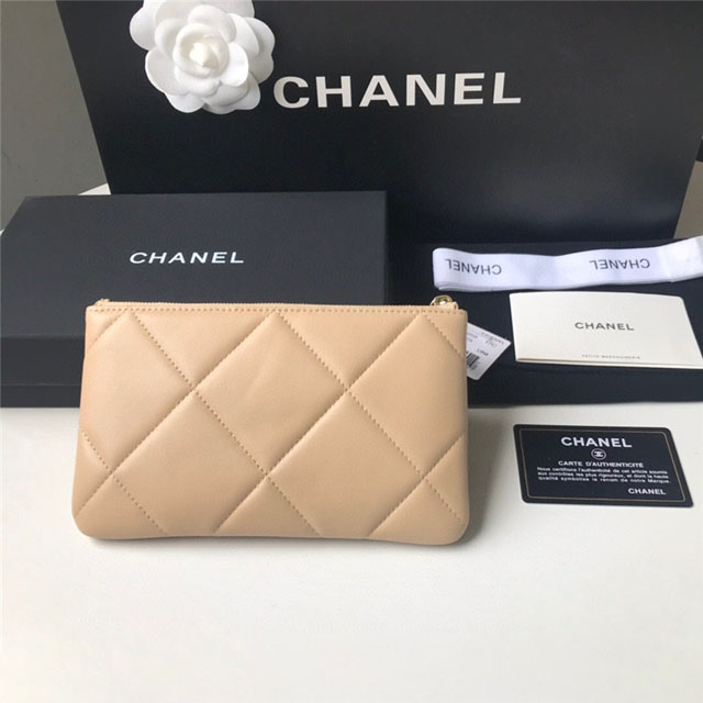 【CHANEL】シャネル 19 スモール ポーチ ライトイエロー スーパーコピー（AP1059）
