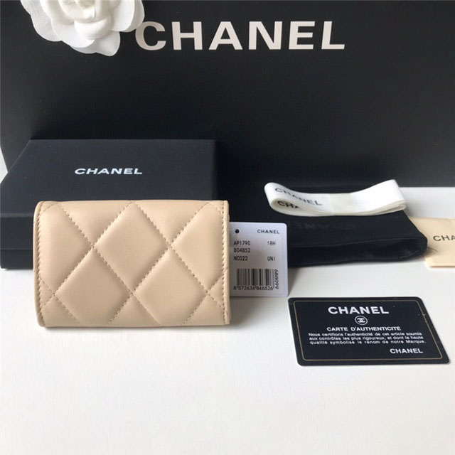  【CHANEL】シャネル 19フラップカードケース ライトイエロー スーパーコピー（AP1790）
