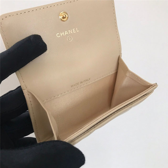  【CHANEL】シャネル 19フラップカードケース ライトイエロー スーパーコピー（AP1790）