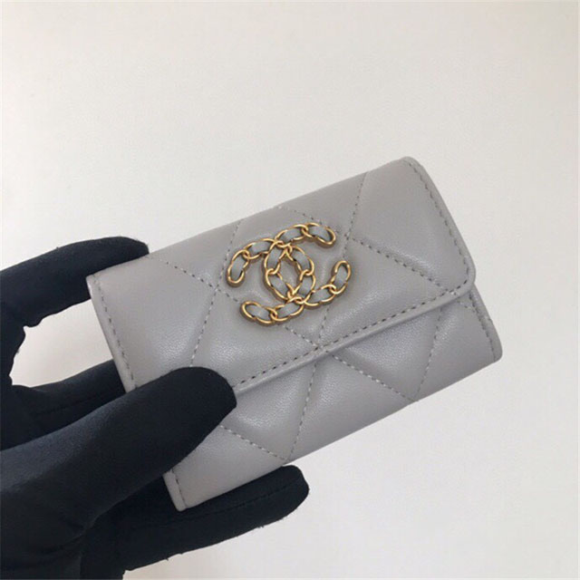 【CHANEL】シャネル 19フラップカードケース グレー スーパーコピー（AP1790 B07327 NJ530）