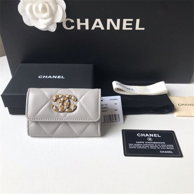 【CHANEL】シャネル 19フラップカードケース グレー スーパーコピー（AP1790 B07327 NJ530）