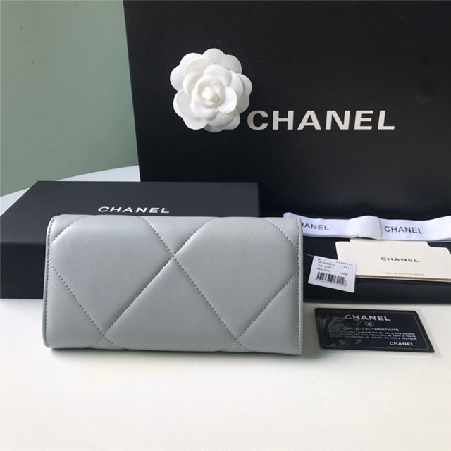 【CHANEL】シャネル 19 ロング フラップ ウォレット グレー スーパーコピー（AP0955）