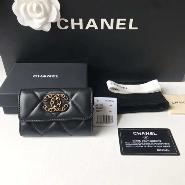 【CHANEL】シャネル 19フラップカードケース ブラック スーパーコピー（AP1790 B04852 94305）