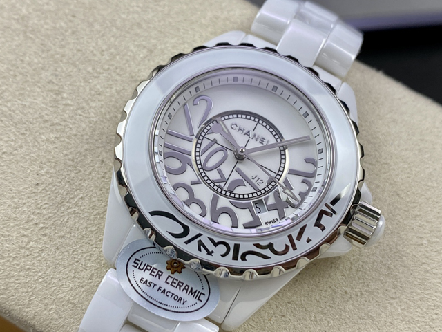 【CHANEL】シャネル スーパーコピー CHANEL J12 H5239 ホワイト グラフィティ 33MM【EAST工場出品】