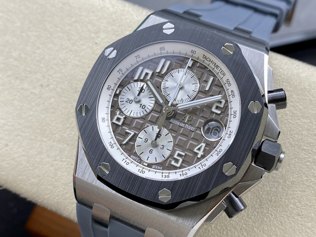 【AUDEMARS PIGUET】オーデマ・ピゲ スーパーコピー ロイヤル オーク オフショア クロノグラフ グレー 42MM 26470IO.OO.A006CA.01【APF工場出品】