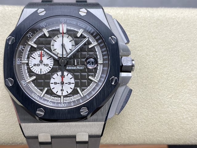 【AUDEMARS PIGUET】オーデマ・ピゲ スーパーコピー ロイヤルオーク オフショア クロノグラフ ブラック 44MM 26400IO.OO.A004CA.01【APF工場出品】