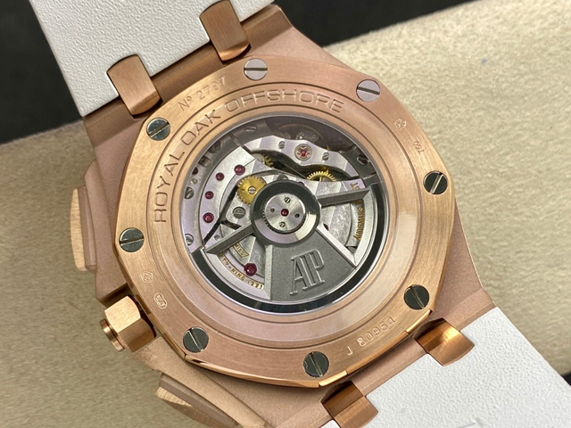 【AUDEMARS PIGUET】オーデマ・ピゲ スーパーコピー ロイヤルオーク オフショアクロノ ホワイトパンダプレート 44MM 26408OR.OO.A010CA.01【APF工場出品】
