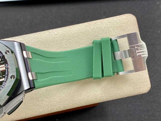 【AUDEMARS PIGUET】オーデマ・ピゲ スーパーコピー ロイヤル オーク オフショア クロノグラフ スモークグリーン パンダプレート 44MM 26405CE.OO.A056CA.01【APF工場出品】