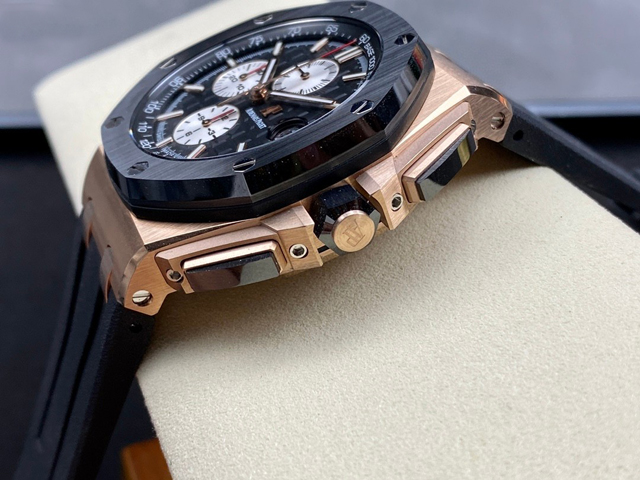【AUDEMARS PIGUET】オーデマ・ピゲ スーパーコピー ロイヤルオーク オフショアクロノ ブラック 44MM 26401RO.OO.A002CA.01【APF工場出品】