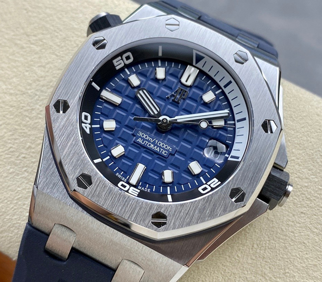 【AUDEMARS PIGUET】オーデマ・ピゲ スーパーコピー ロイヤル オーク オフショア ダイバー ブルー 42MM 15720ST.OO.A027CA.01【ZF工場出品】