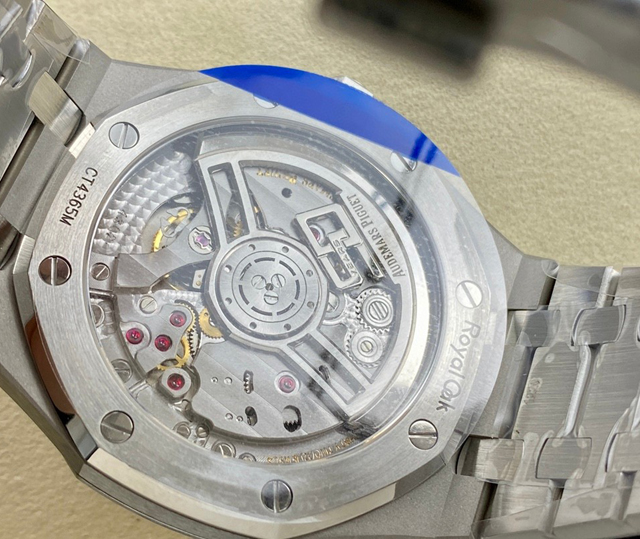 【AUDEMARS PIGUET】オーデマ・ピゲ スーパーコピー ロイヤル オーク オートマティック “50周年記念” ブラック 41MM 15510ST.OO.1320ST.02【ZF工場出品】