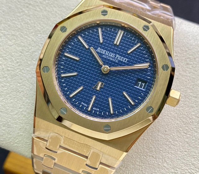 【AUDEMARS PIGUET】オーデマ・ピゲ スーパーコピー ロイヤルオーク エクストラシン ネイビーブルー 39MM 15202OR.OO.1240OR.01【ZF工場出品】