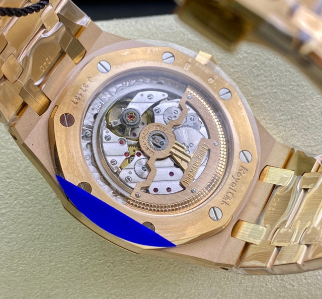 【AUDEMARS PIGUET】オーデマ・ピゲ スーパーコピー ロイヤルオーク エクストラシン ネイビーブルー 39MM 15202OR.OO.1240OR.01【ZF工場出品】