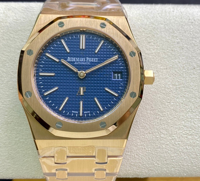 【AUDEMARS PIGUET】オーデマ・ピゲ スーパーコピー ロイヤルオーク エクストラシン ネイビーブルー 39MM 15202OR.OO.1240OR.01【ZF工場出品】