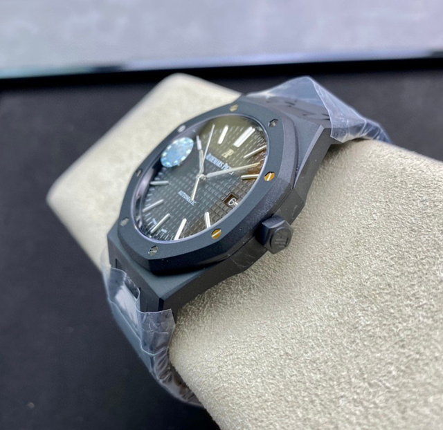 【AUDEMARS PIGUET】オーデマ・ピゲ スーパーコピー ロイヤルオーク DLC ブラック 41MM 15400【ZF工場出品】