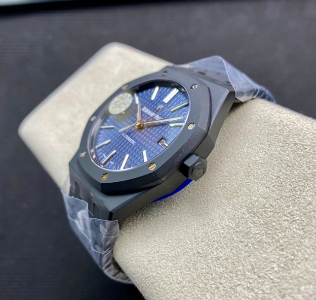 【AUDEMARS PIGUET】オーデマ・ピゲ スーパーコピー ロイヤルオーク DLC ネイビーブルー 41MM 15400【ZF工場出品】